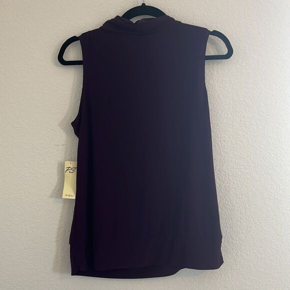 NWT Sleeveless Pleated Blouse - Picture 5 of 5
